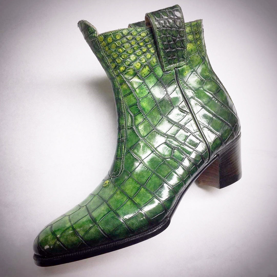 Men's green crocodile print Chelsea boots