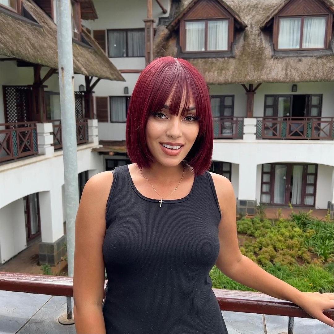 Lace Hair Slit Mechanism Burgundy Bob Wig With Bang