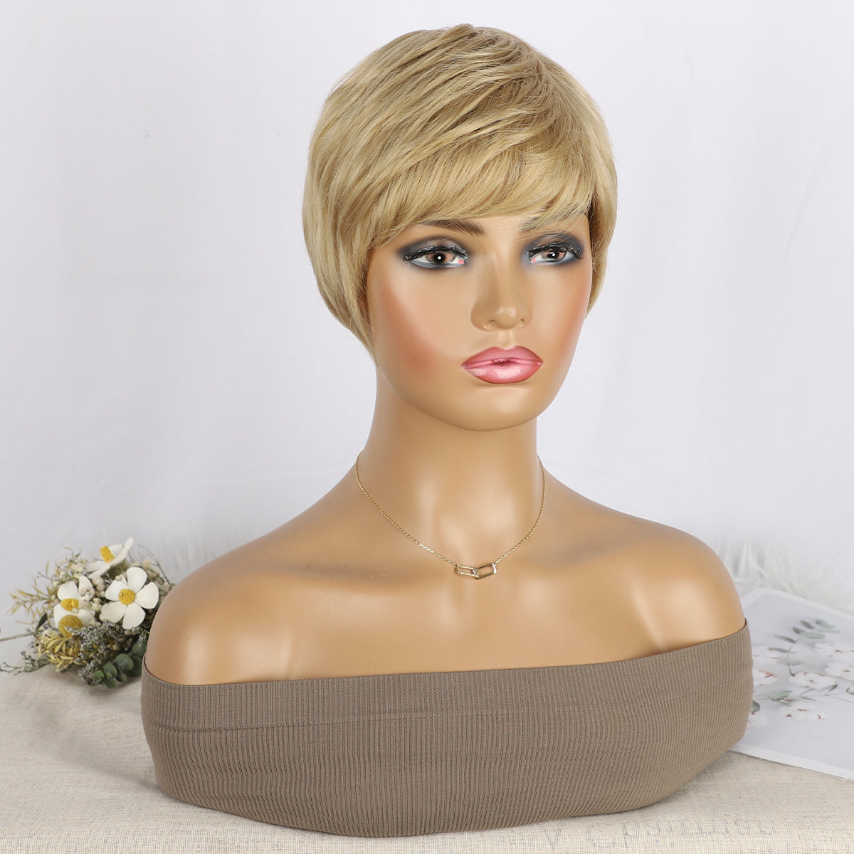 Women's fashionable short wig 1024121303